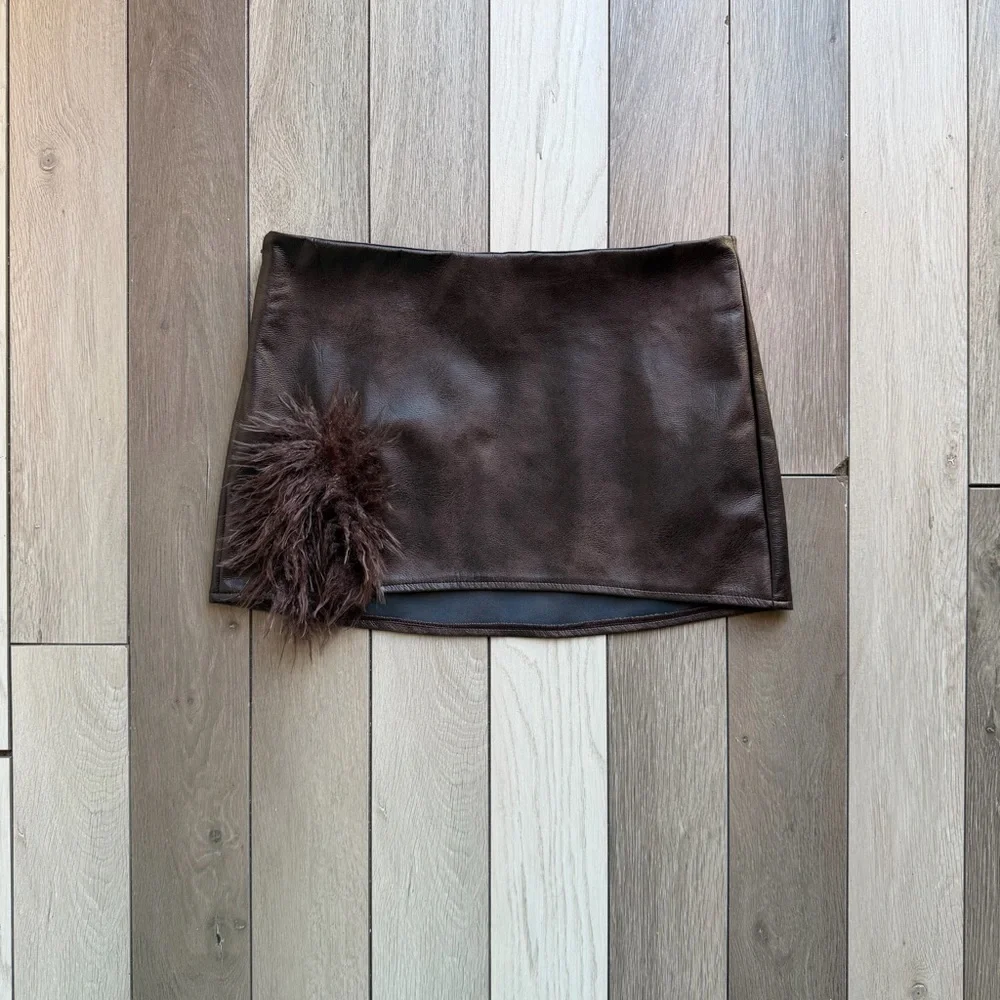 Fashion Nova brown faux leather skirt with fur detail